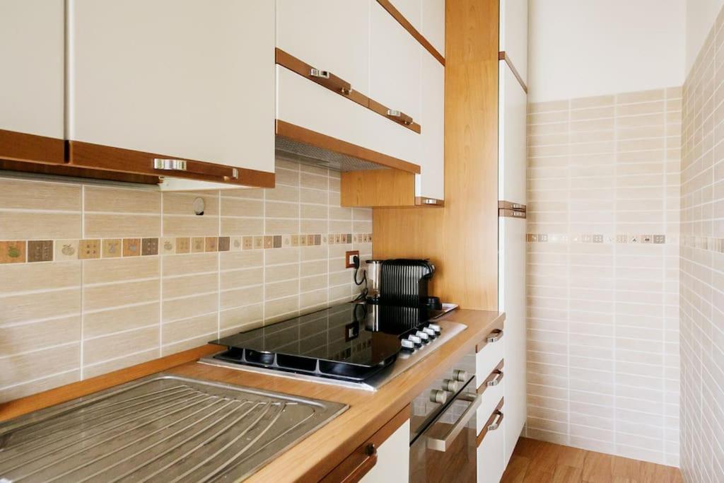 Casa Angelina Con 3 Da Letto Rom