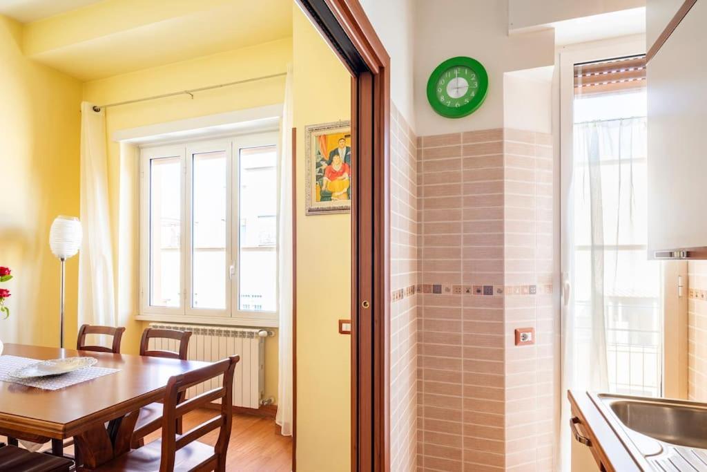Casa Angelina Con 3 Da Letto Apartment Rom